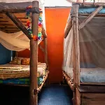 A Orilla Del Mar En Baru