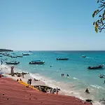 A Orilla Del Mar En Baru